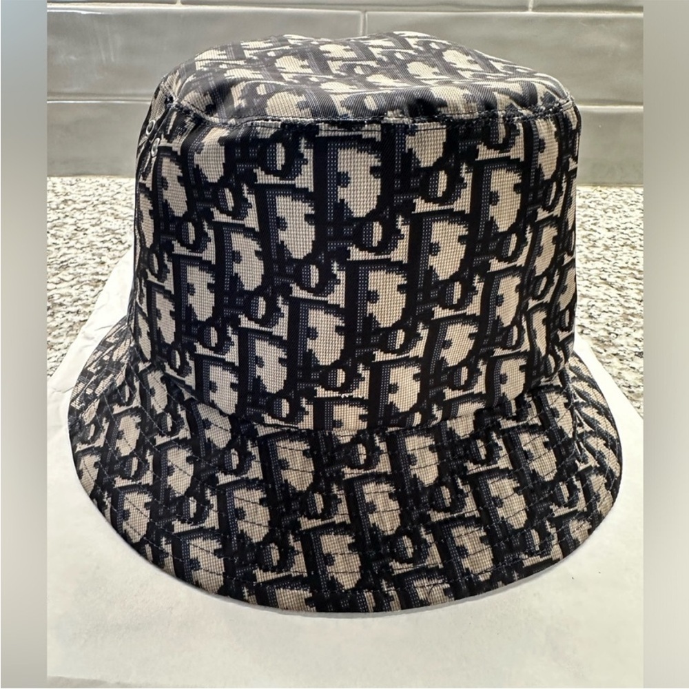 Dior Black and Grey Bucket Hat